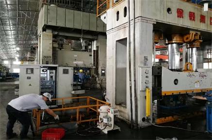 Onderhoud van hydraulisch systeem